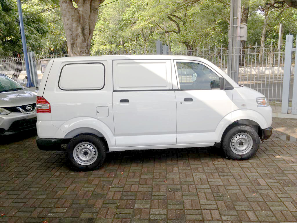 Suzuki Apv En Santiago El Yaque Motors Srl