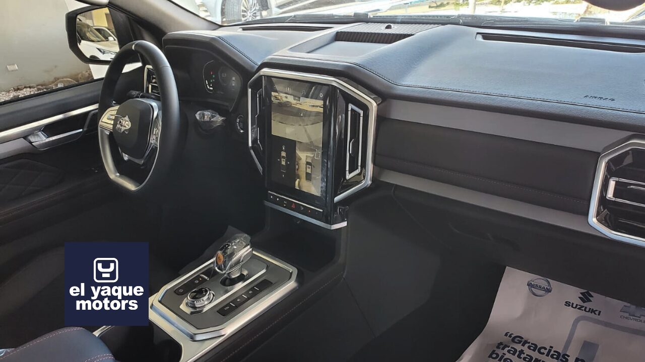 Interior T9