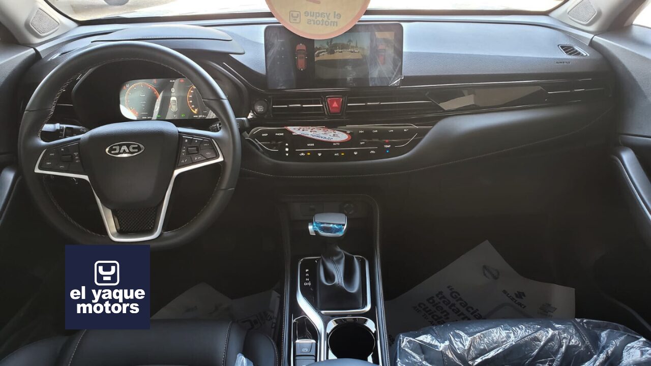 Interior JAC Js4