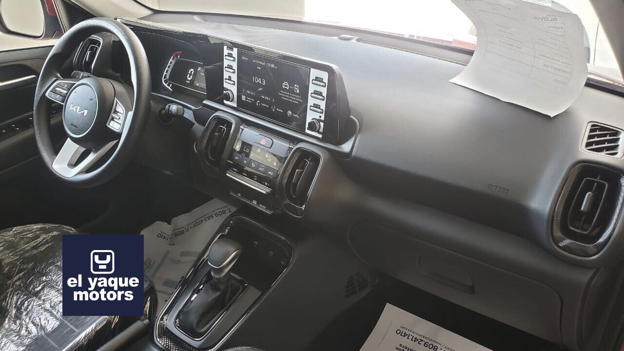  Kia Sonet 2025 interior